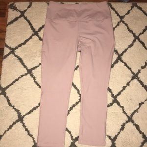 Cropped workout leggings!